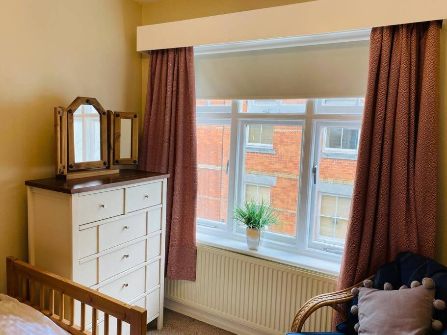 Rockferry 3 Bed Central Apartment + Parking Permit Dartmouth Exterior foto