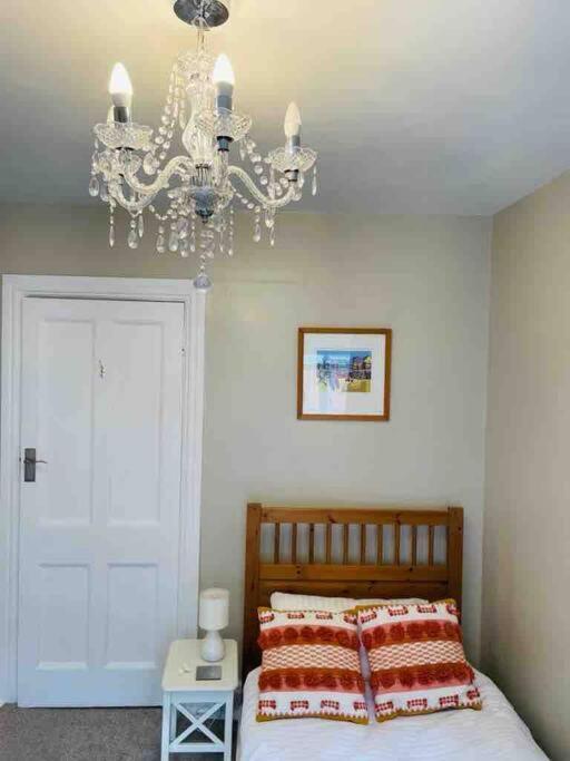 Rockferry 3 Bed Central Apartment + Parking Permit Dartmouth Exterior foto